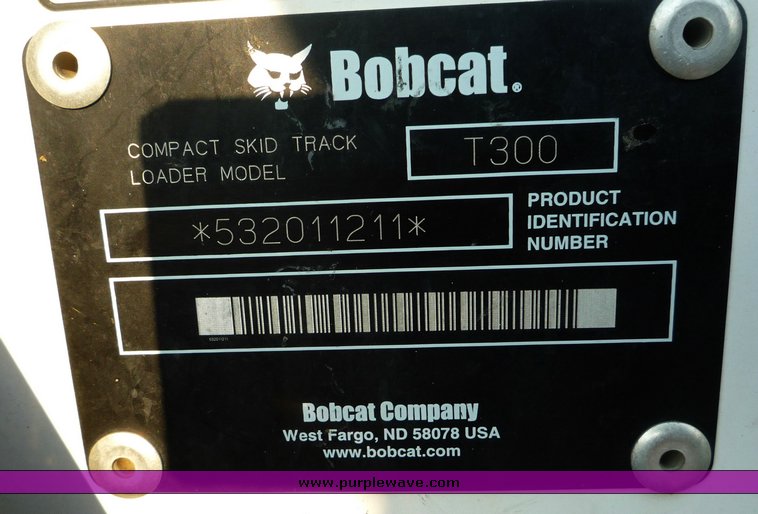 image for item 2294 2006 Bobcat T300 skid steer