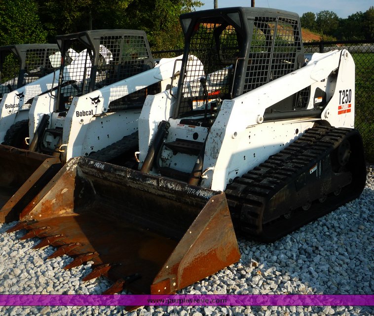 image for item 2296 2005 Bobcat T250 skid steer