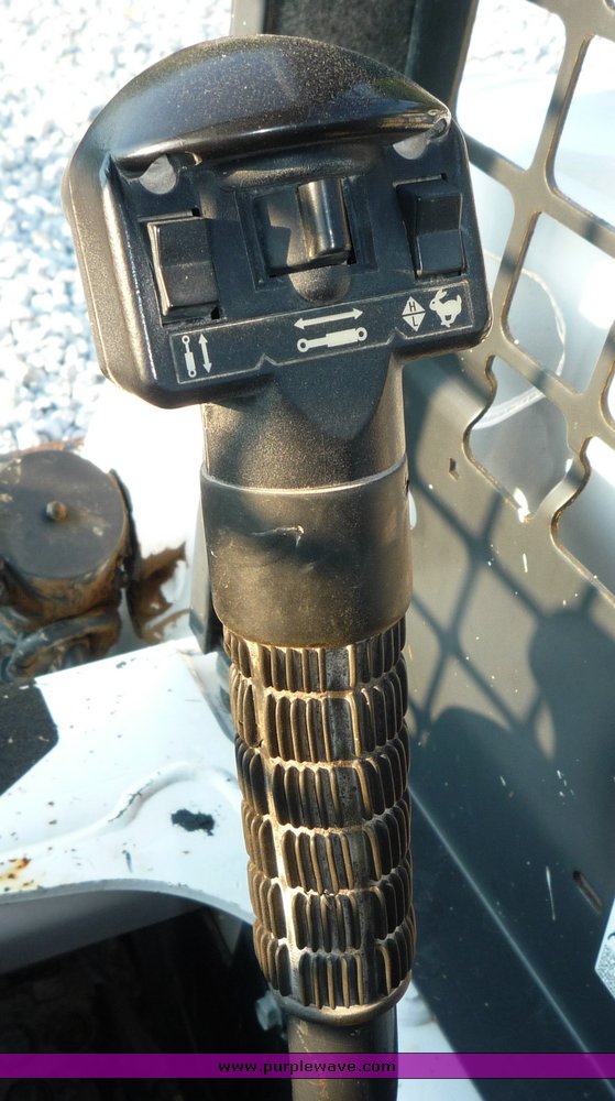 image for item 2296 2005 Bobcat T250 skid steer