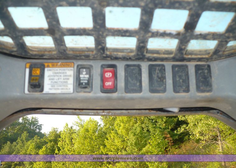 image for item 2297 2005 Bobcat T250 skid steer