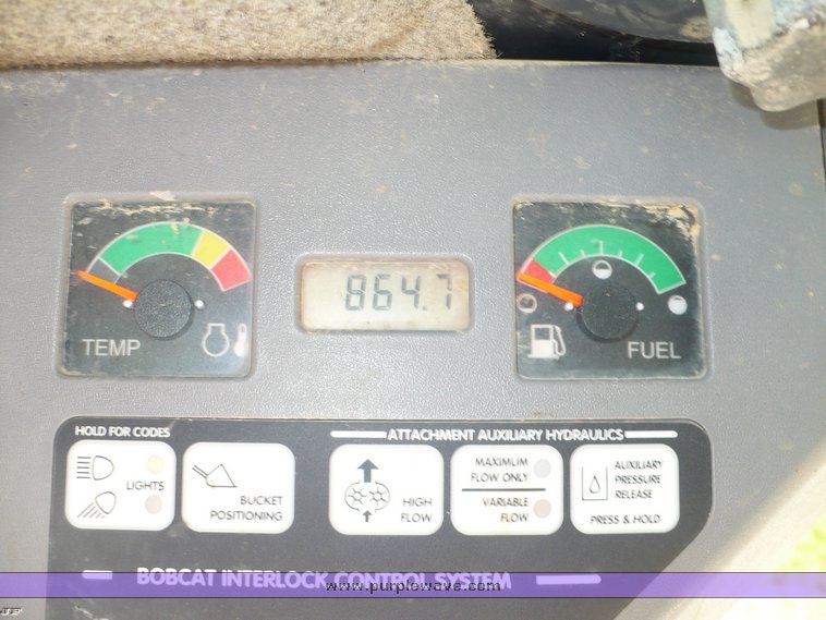 image for item 2299 2005 Bobcat T250 skid steer