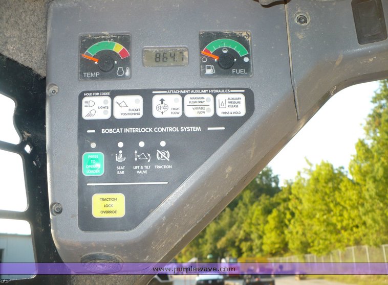 image for item 2299 2005 Bobcat T250 skid steer