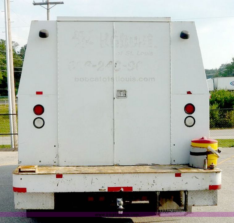 image for item 4081 2000 Ford F550 XL Super Duty service truck