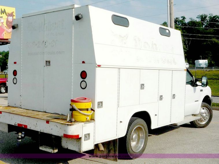 image for item 4081 2000 Ford F550 XL Super Duty service truck