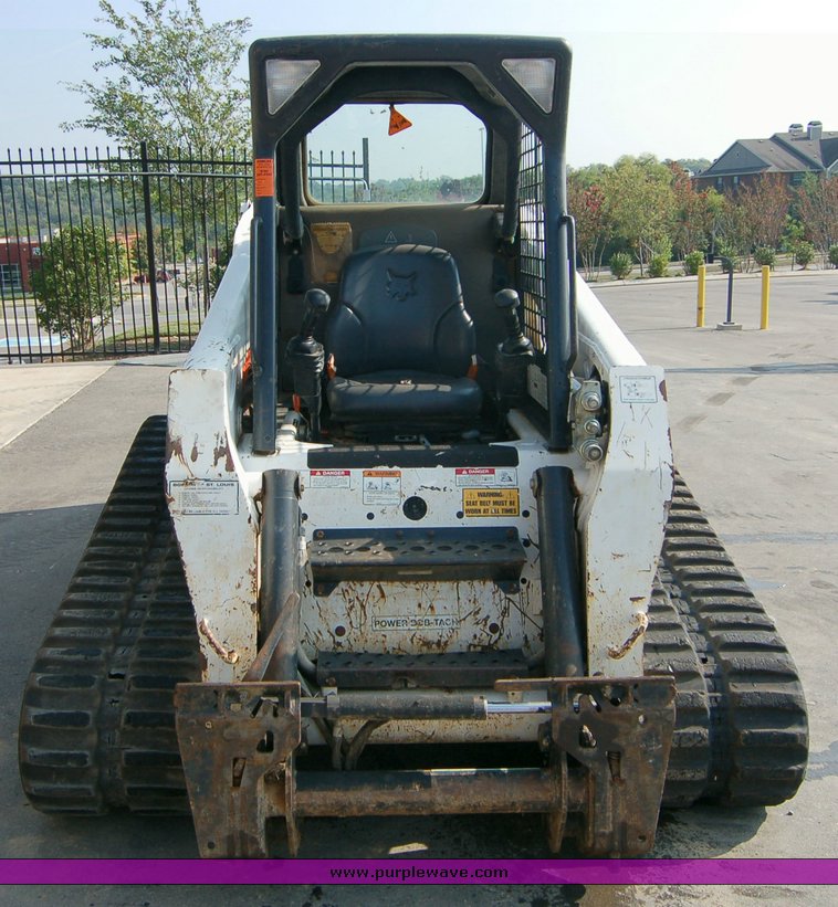 image for item 6003 2006 Bobcat T250 skid steer
