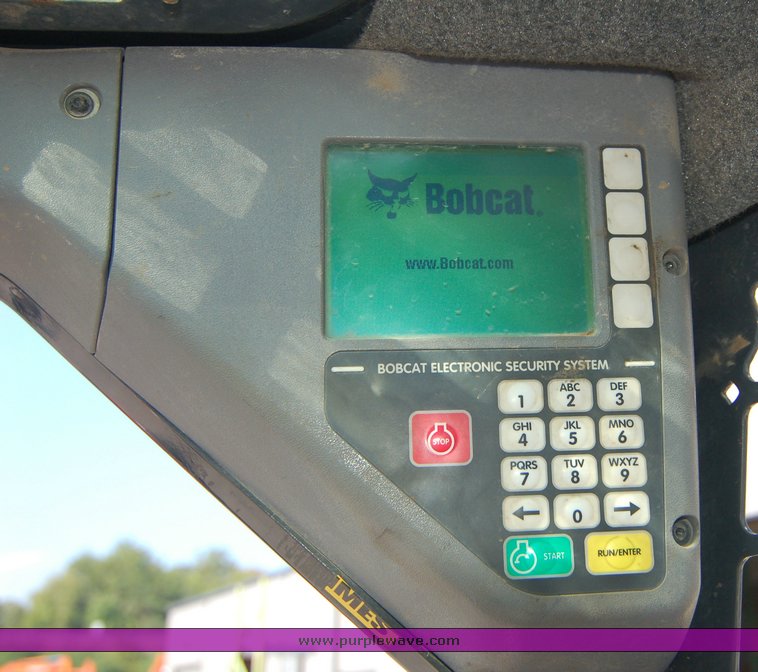 image for item 6003 2006 Bobcat T250 skid steer