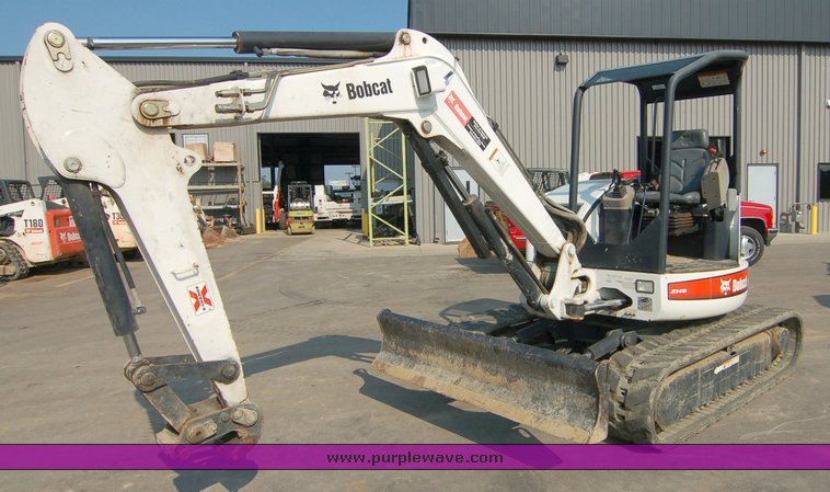 image for item 6004 2006 Bobcat 435G compact excavator