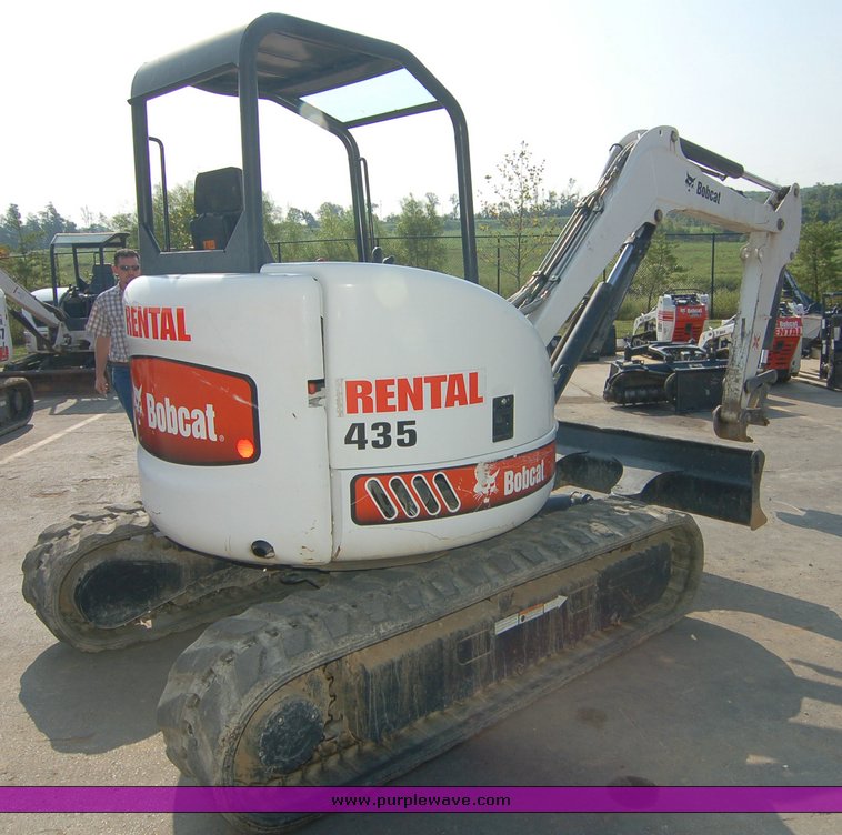 image for item 6004 2006 Bobcat 435G compact excavator