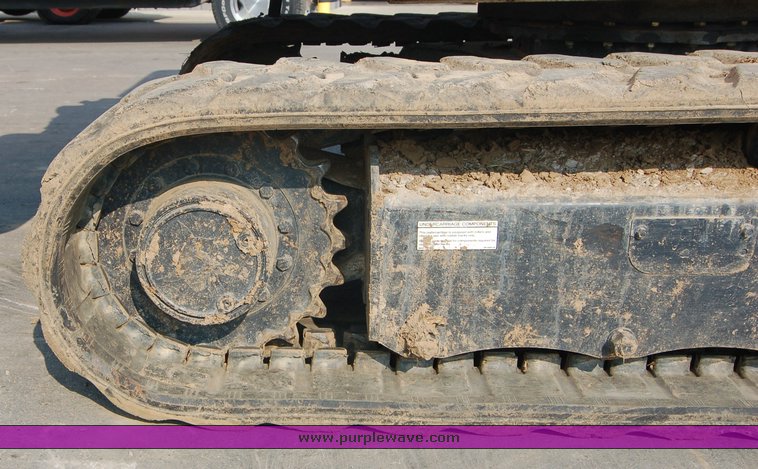 image for item 6005 2006 Bobcat 337G compact excavator