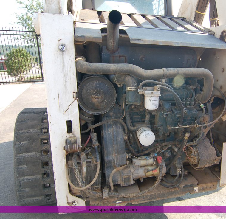 image for item 6006 2005 Bobcat T300 skid steer