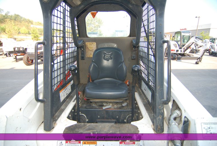 image for item 6007 2007 Bobcat T250 skid steer