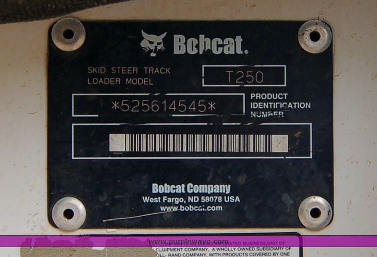 image for item 6009 2005 Bobcat T250 skid steer