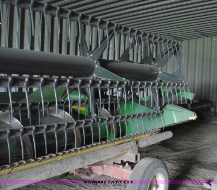 image for item 1300 1997 John Deere 925 flex platform with finger reel