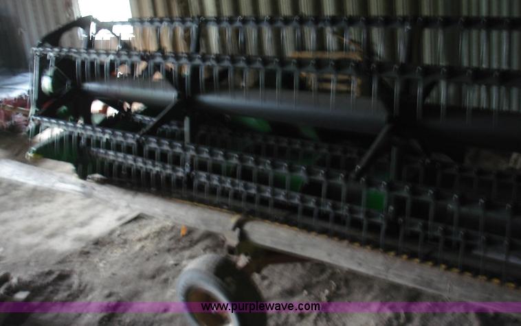 image for item 1300 1997 John Deere 925 flex platform with finger reel