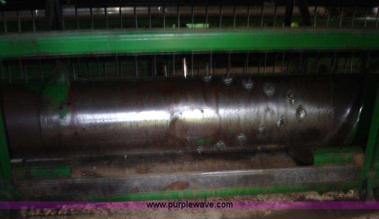 image for item 1300 1997 John Deere 925 flex platform with finger reel