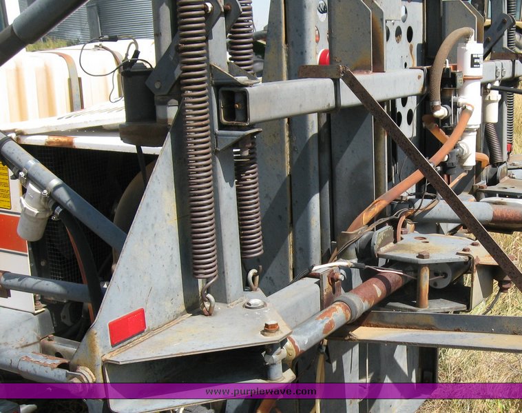 image for item 1400 1996 SpraCoupe 215 spray rig