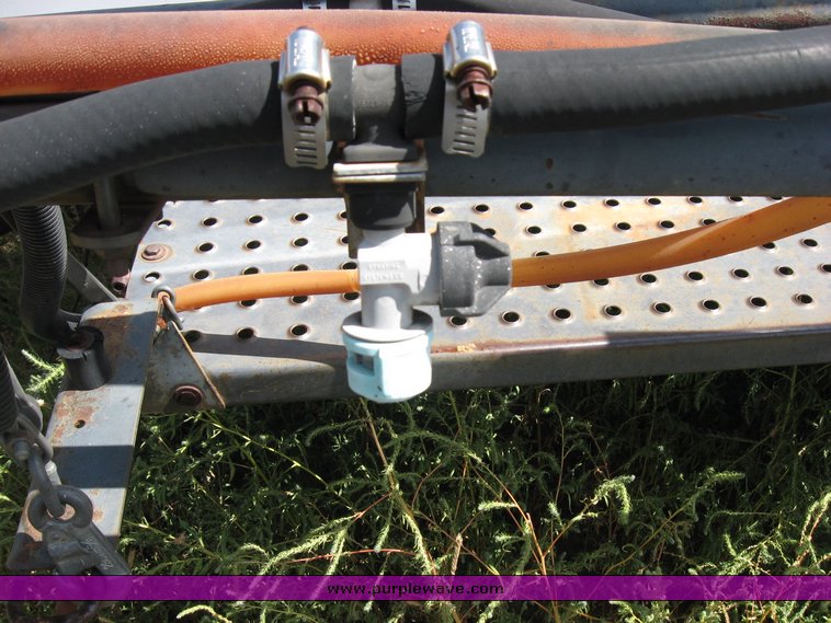 image for item 1400 1996 SpraCoupe 215 spray rig