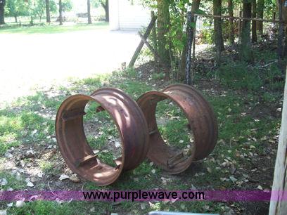 image for item 1504 1947 Oliver 88 old style tractor