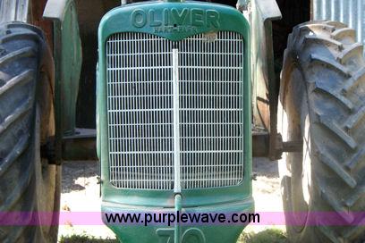 image for item 1505 1936 Oliver Hart-Parr-70 tractor