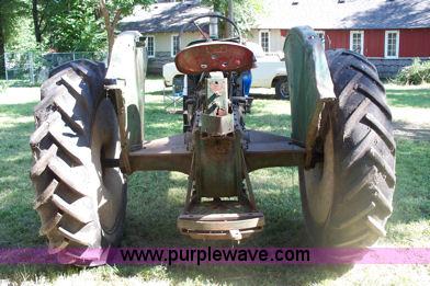 image for item 1505 1936 Oliver Hart-Parr-70 tractor