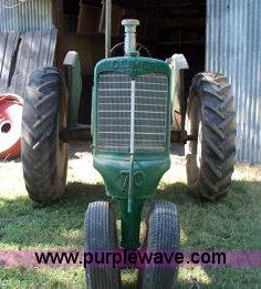 image for item 1505 1936 Oliver Hart-Parr-70 tractor