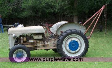 image for item 1506 1949 Ford 9N tractor