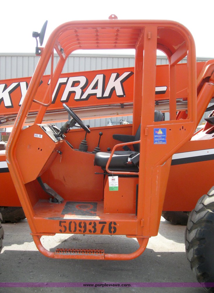 image for item 2192 2004 SkyTrak 6036 telehandler