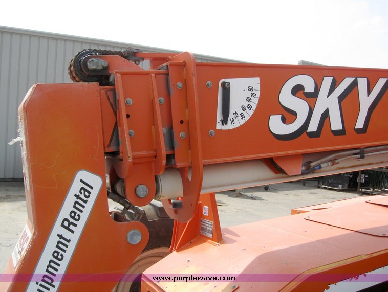 image for item 2192 2004 SkyTrak 6036 telehandler