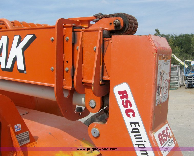 image for item 2192 2004 SkyTrak 6036 telehandler