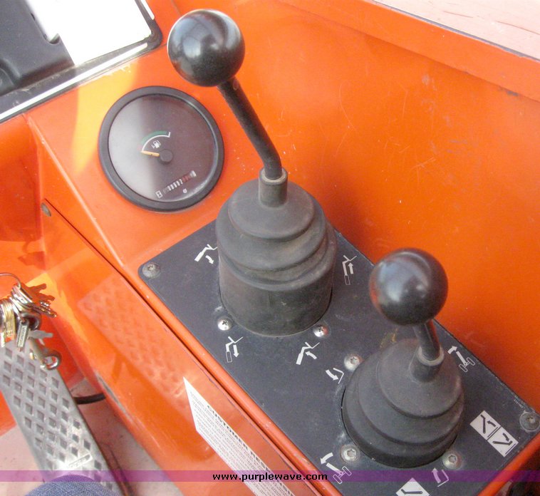 image for item 2194 2004 SkyTrak 8042 telehandler