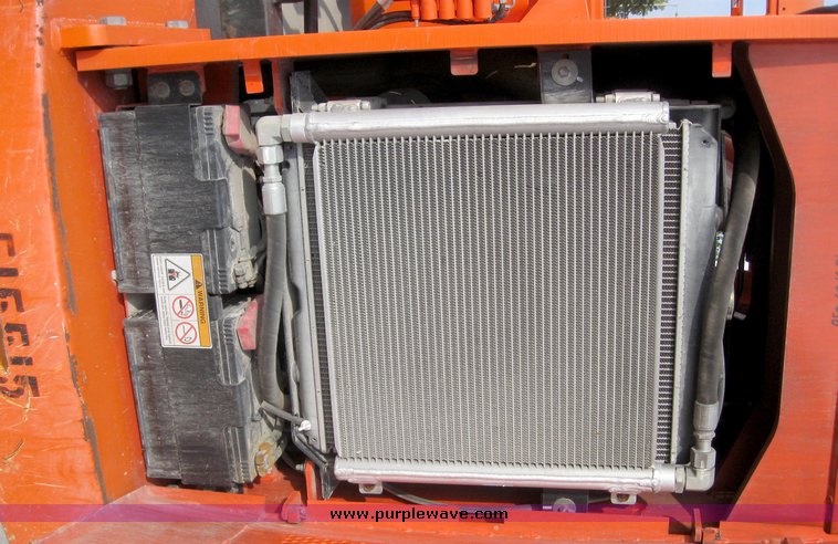 image for item 2194 2004 SkyTrak 8042 telehandler