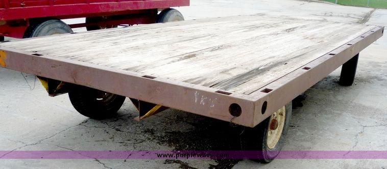image for item 3597 Flat bed hay trailer