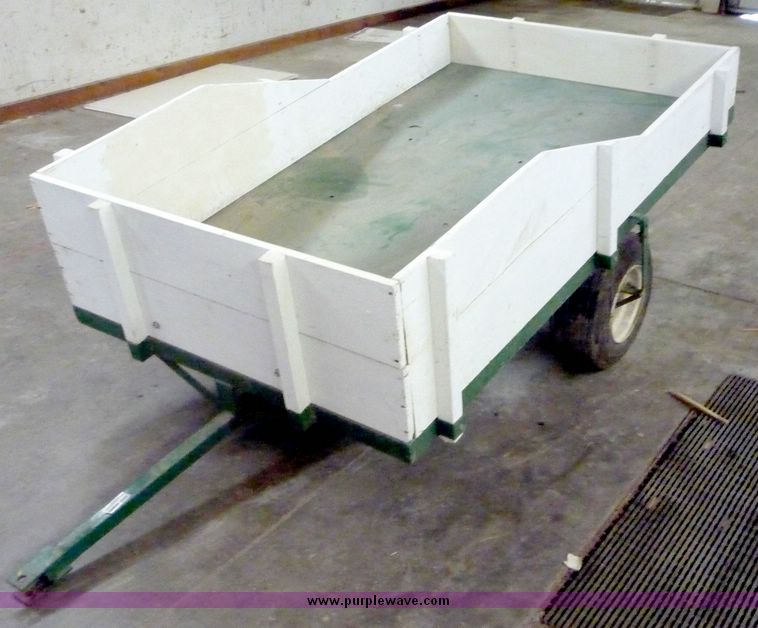 image for item 3660 Garden trailer