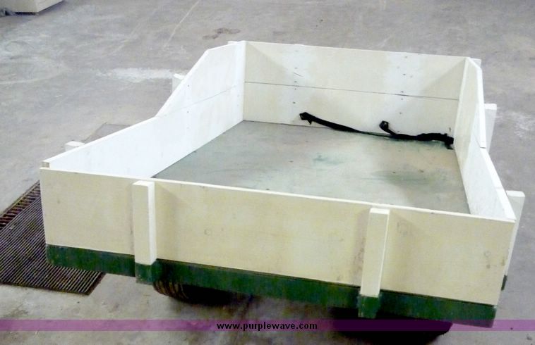 image for item 3660 Garden trailer