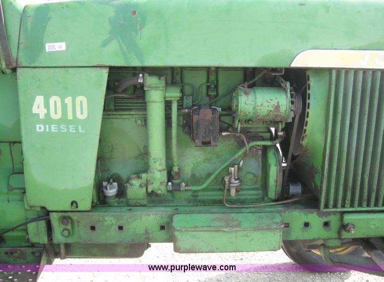 image for item 5938 John Deere 4010 tractor