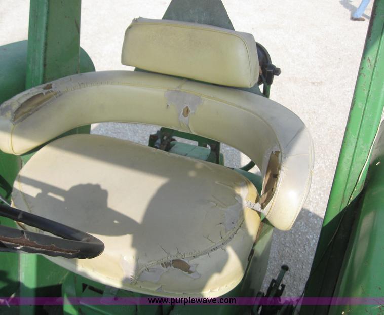 image for item 5938 John Deere 4010 tractor