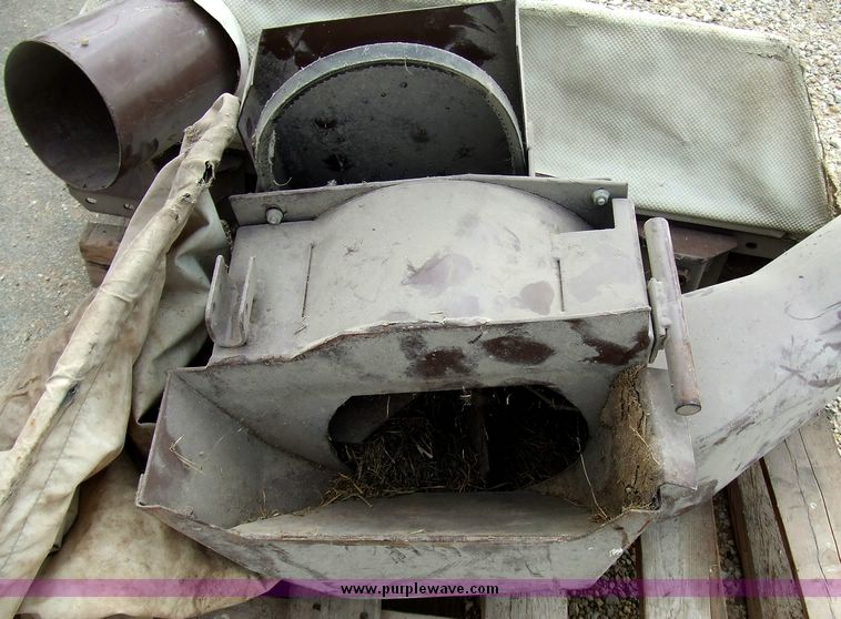 image for item 5941 Grasshopper mower bagger