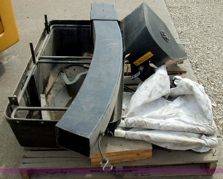 image for item 5944 Cub cadet bagger