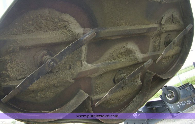 image for item 7165 Bobcat 90 hydraulic mower attachment