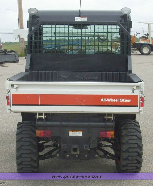 image for item 7173 2007 Bobcat 5600T toolcat