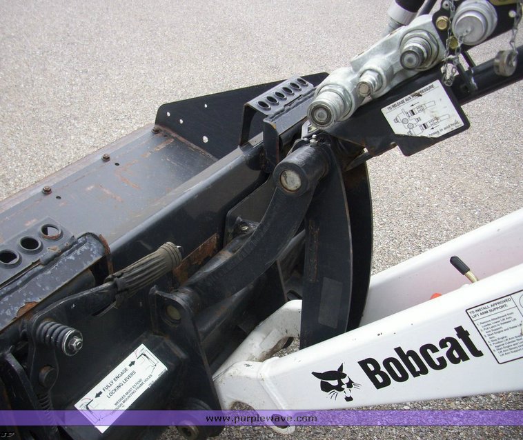 image for item 7173 2007 Bobcat 5600T toolcat