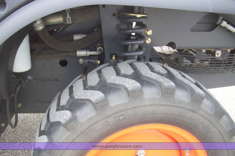 image for item 7173 2007 Bobcat 5600T toolcat