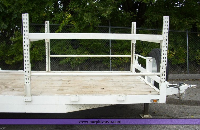 image for item 7174 1991 Sams 22' tandem axle trailer