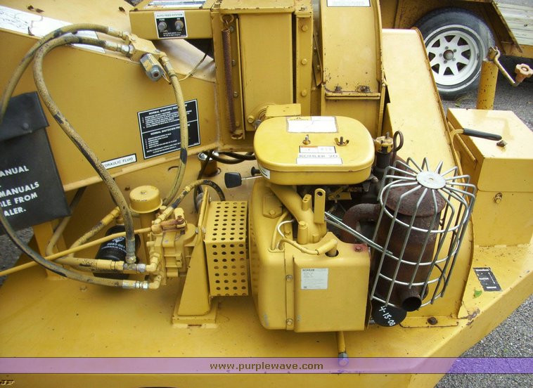 image for item 7175 Vermeer 620 wood chipper