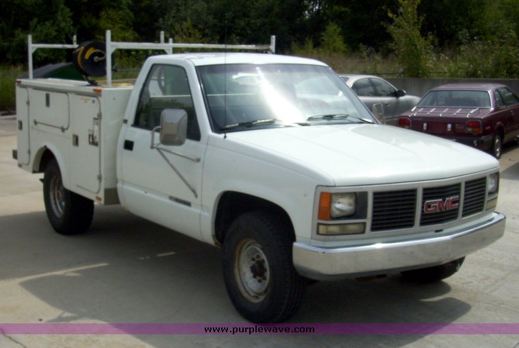 image for item 7294 1989 GMC 2500SL Sierra