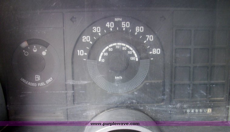 image for item 7294 1989 GMC 2500SL Sierra