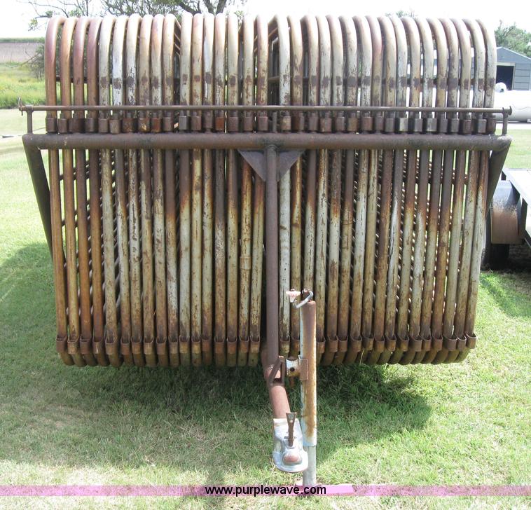 image for item 8465 (34) Winkle panels with trailer