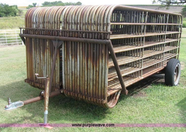 image for item 8465 (34) Winkle panels with trailer