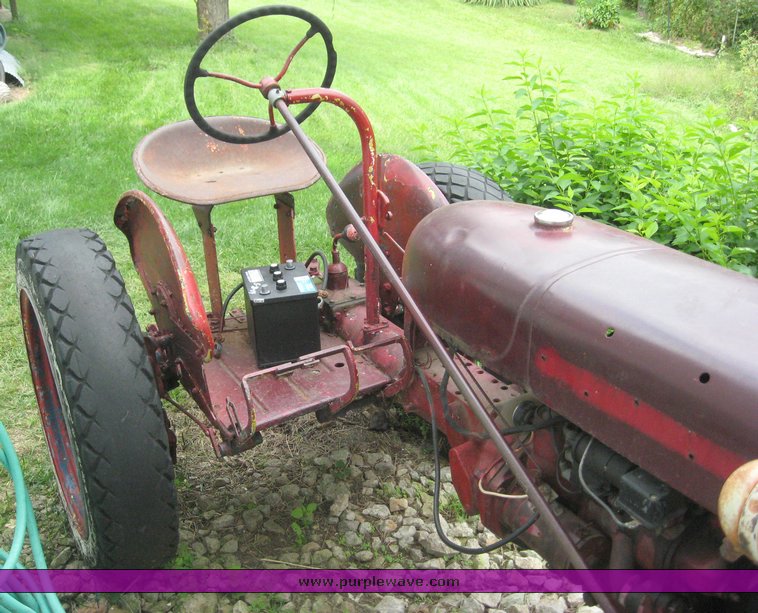 image for item 8630 Farmall Cub tractor