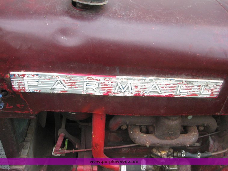 image for item 8630 Farmall Cub tractor